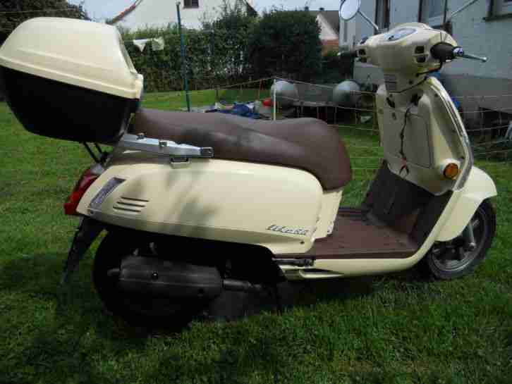 Motorroller Kymco Like 50, 4Takt Motor KmSt.: 2791,Erstzulassung: 05.07.2011