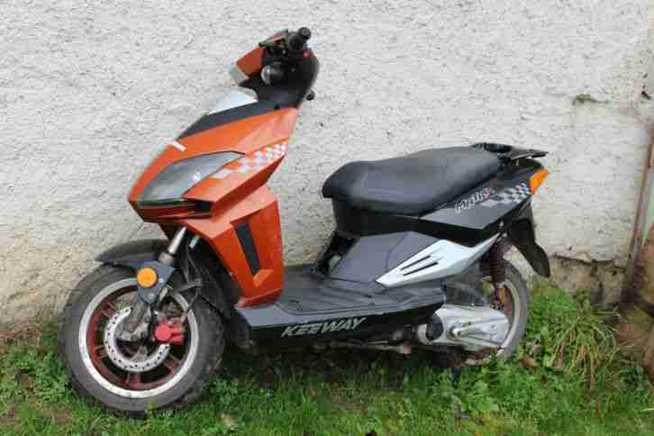 Motorroller Mofa Roller Scooter KEEWAY MATRIX von 2006 aus 1. Hand