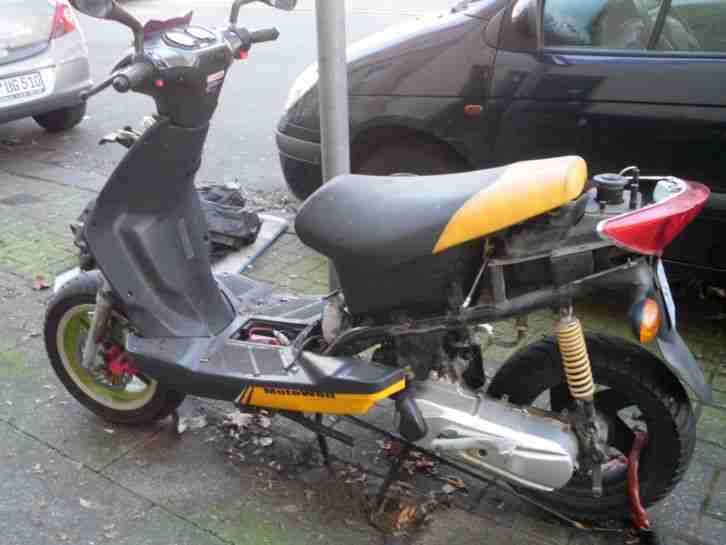 Motorroller Motowell Magnet 2T