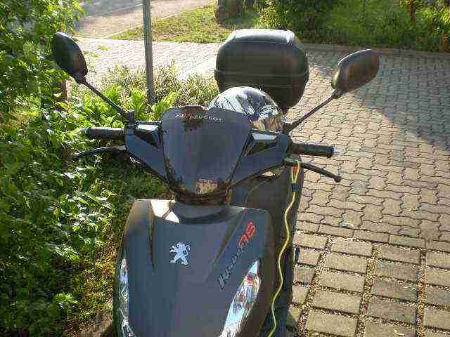 Motorroller Peugeot "KISBEE" RS 4 - Takter