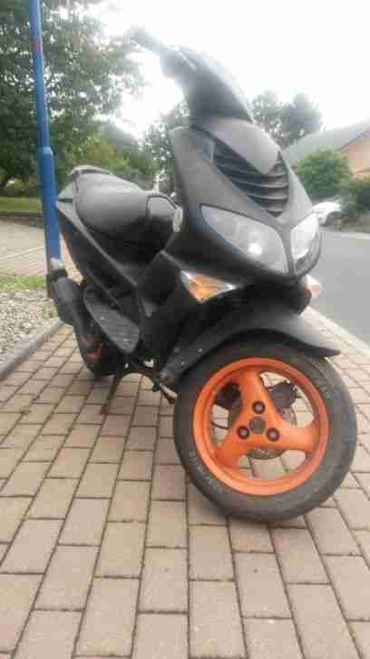Motorroller Peugeot Speedfight 2 LC Wassergekühlt