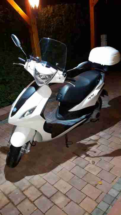 Motorroller 125 New Fly