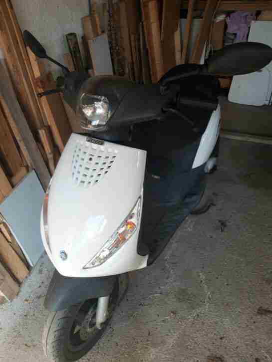 Motorroller Piaggio 4T