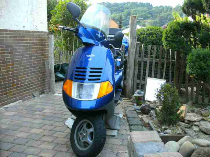 Motorroller Piaggio Hexagon 124ccm