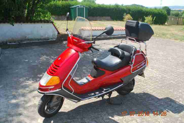 Motorroller Piaggio Hexagon