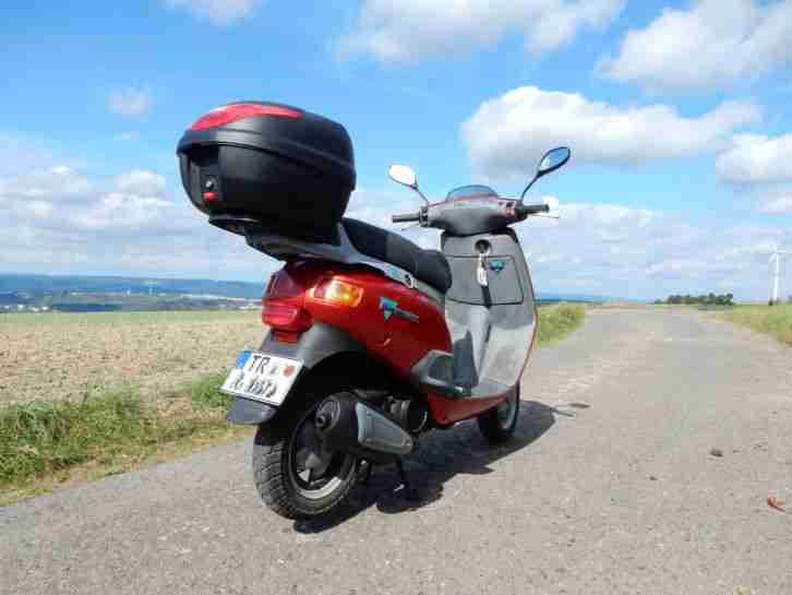 Motorroller Piaggio SKR 125