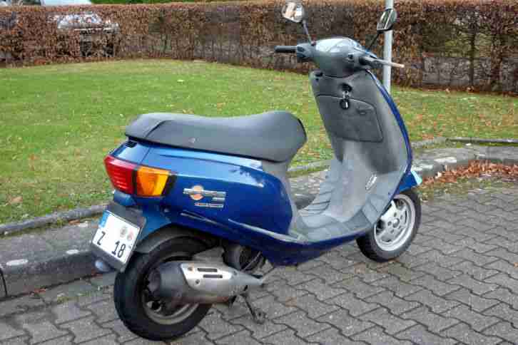 Motorroller Piaggio Sfera 125ccm 9kw HU 08/17