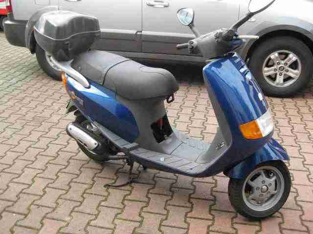 Motor Piaggio orig. 2674 km wie neu 1.