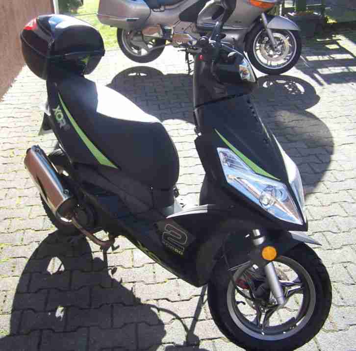 Motorroller - Roller - GENERIC XOR 2 - 50ccm - TOP Zustand