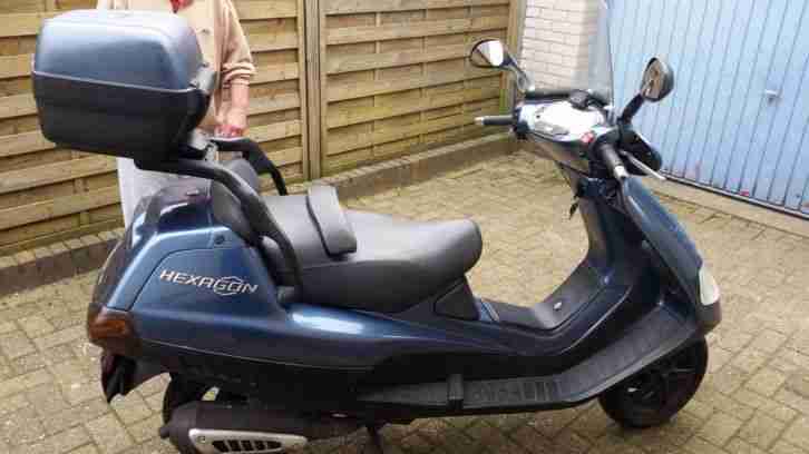 Motorroller Roller Piaggio Hexagon 180 ccm