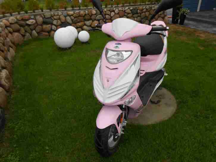 Motorroller, Roller, Vespa, 50ccm Herkules NEUFAHRZEUG NUR 246 KM TOP