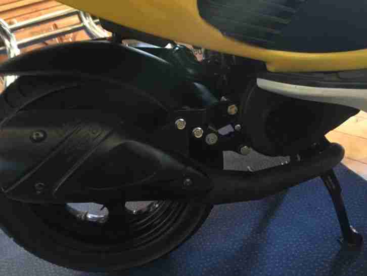 Motorroller/ Scooter Italyet FR 50 in gelb/ weiß , Mofa, absoluter Top-Zustand