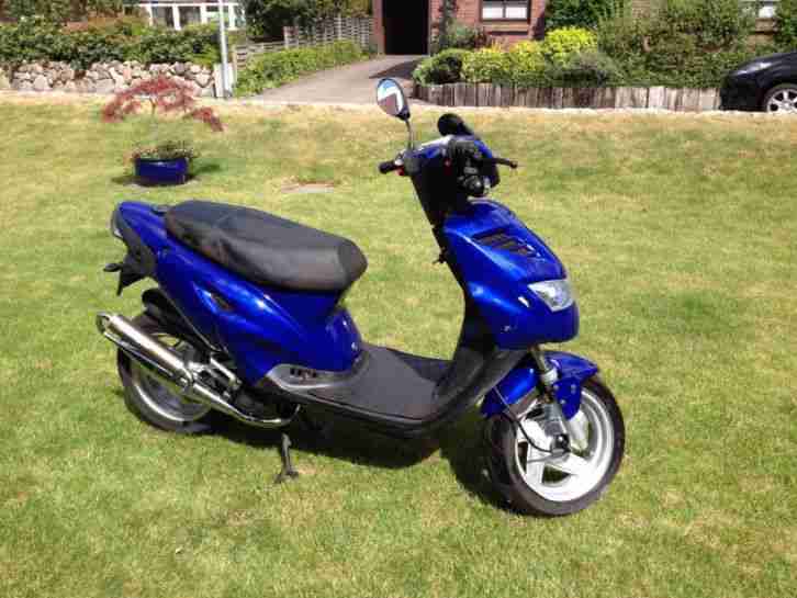 Motorroller Spin GE 50 und nur 1600 KM !!