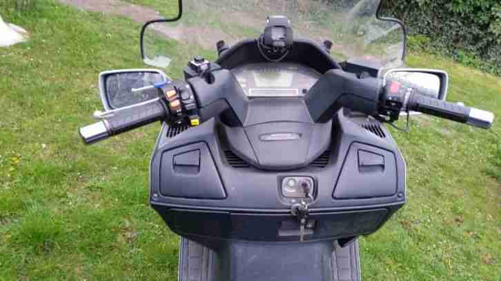 Motorroller Suzuki 650