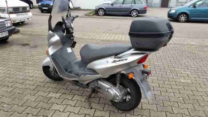 Motorroller Suzuki Epicuro 125 ccm, 24930 km