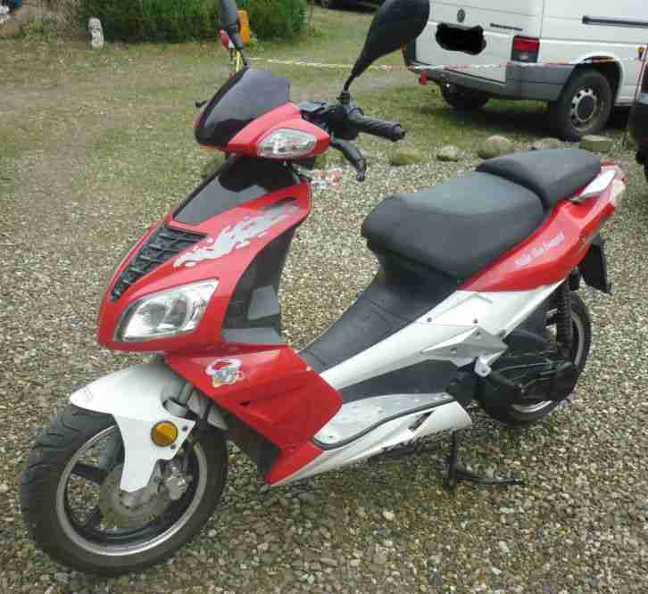 Motorroller Tauris Fiera