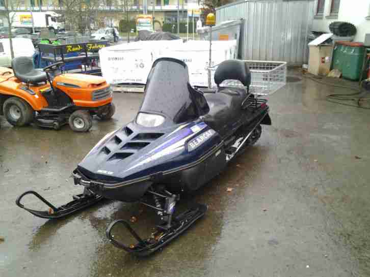 Motorschlitten ArticCat Bercat 550 Skidooo Schneemobil
