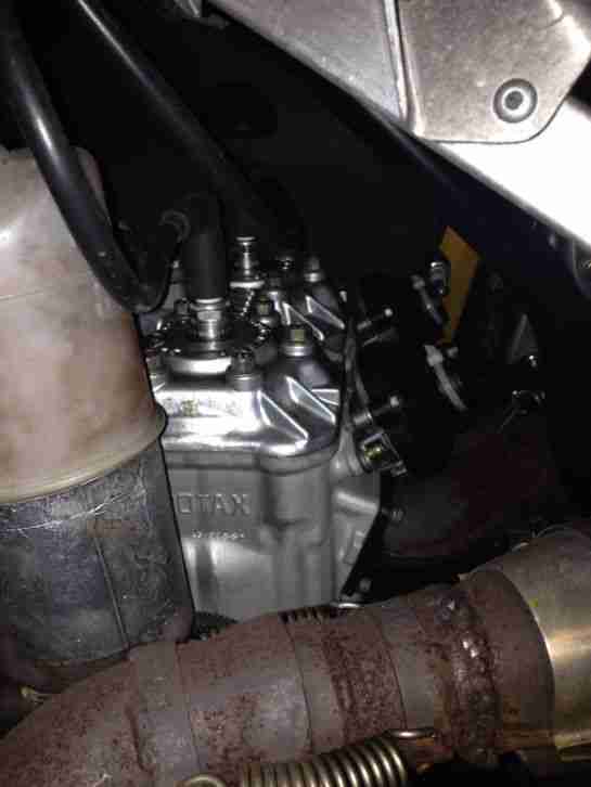 Motorschlitten Skidoo MXZ 440 Rev Polaris Arctic Cat