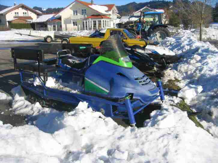 Motorschlitten Transportschlitten Alpina Skidoo Schneemobil Snowmobil