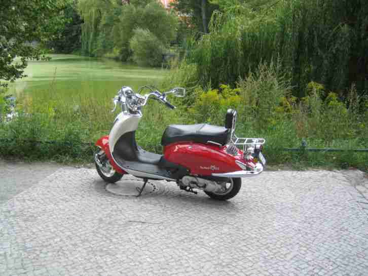 Motrorroller Retroroller Charlie neu mit Garantie und Alarmanlage