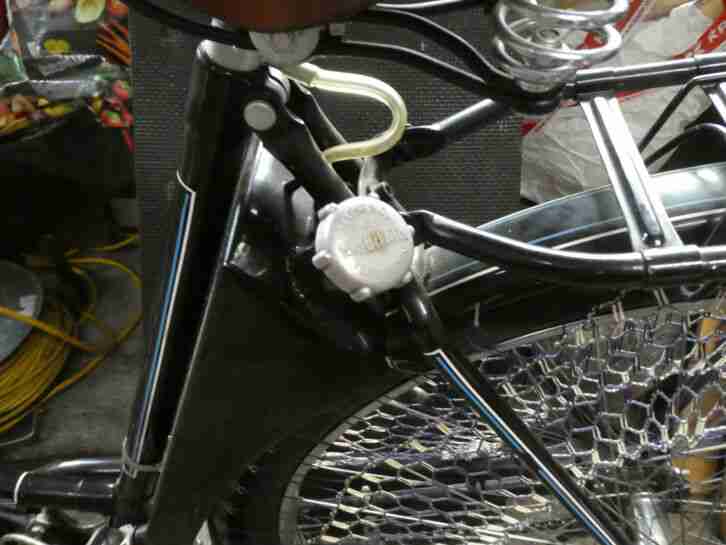 NSU Hilfsmotor Motorfahrrad Fahrrad mit Itom Tourist 48 Motor