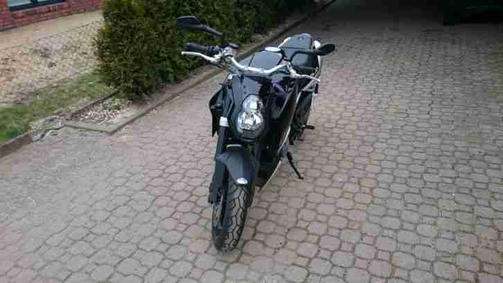 Neuwertige KTM 990 Super Duke