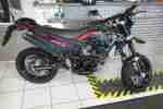 Neuwertige Supermoto 125