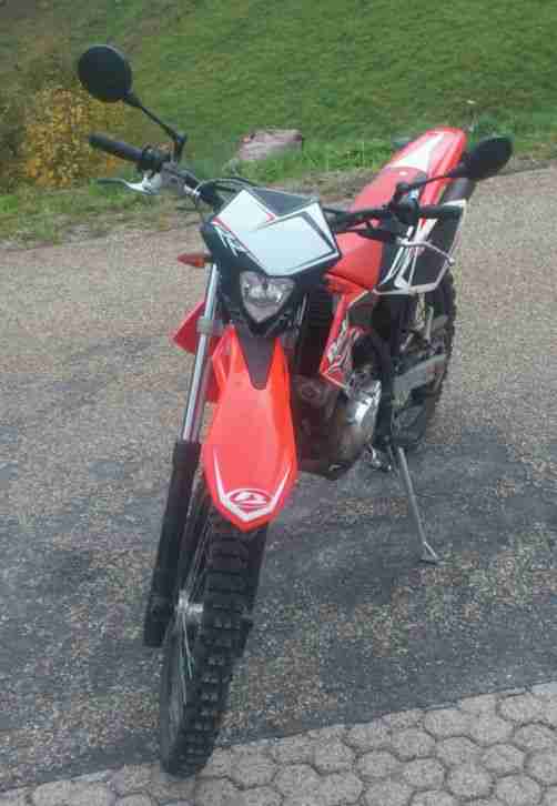 Neuwertiges Moped 125ccm