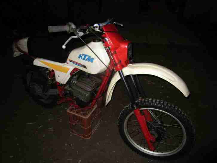 Offroad Klassiker KTM GS 250 EZ 11/80, Twin Shock, mit Importbrief, Neuteile