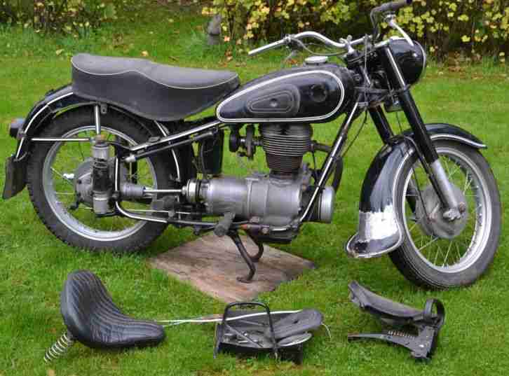 Oldtimer BMW R25-3