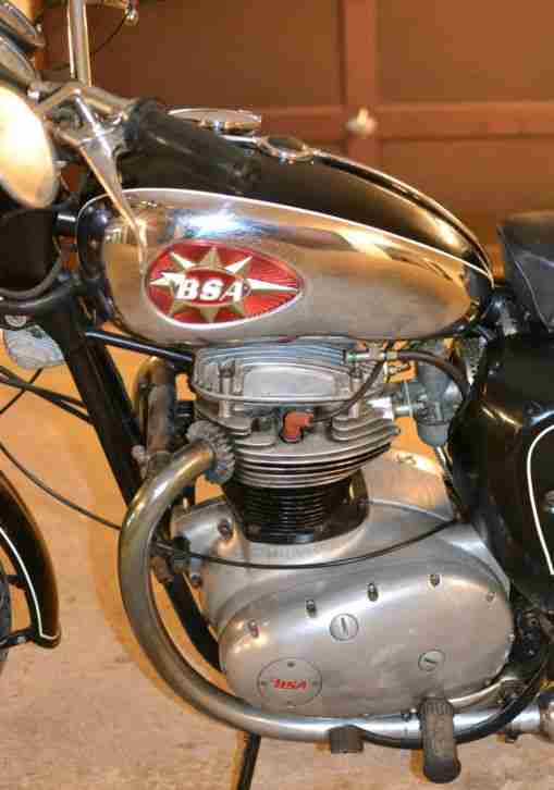 Oldtimer BSA A65 Thunderbolt 650ccm mit Brief