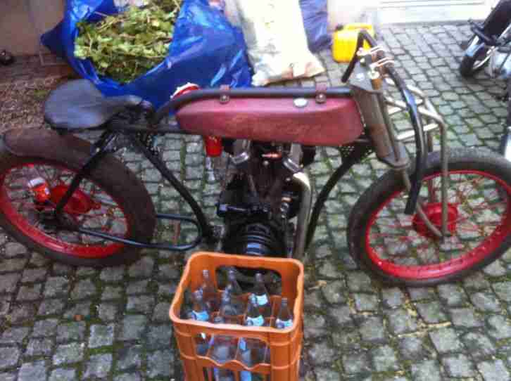 Oldtimer Board Tracker 240 ccm Bernard Motor