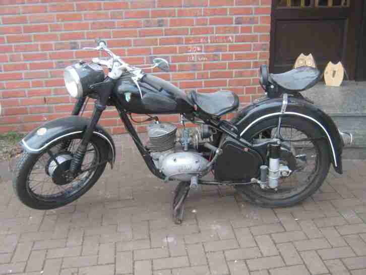 Oldtimer DKW RT 200 H