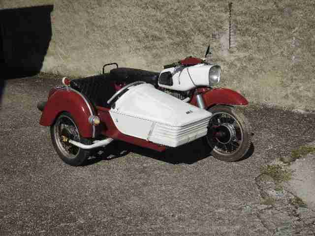 Oldtimer Gespann MZ ES-250