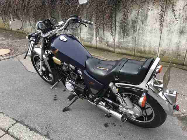 Oldtimer Kult Honda Magna VF 750 Custom 1 Hd.