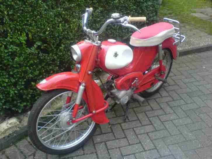 Oldtimer Moped Kleinkraftrad Sportmoped Hercules