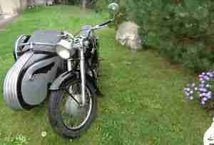 Oldtimer Motorrad AWO Simson Soye Seitenwagen Gespann