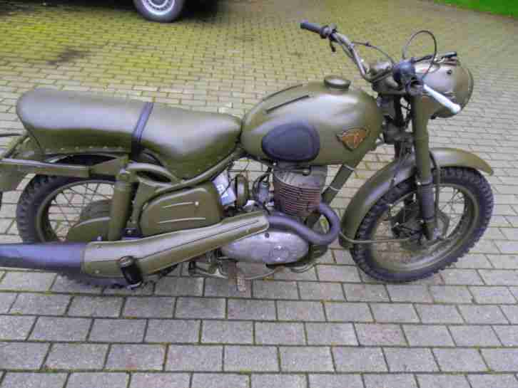 Oldtimer Motorrad Bundeswehr Maico 250 ccm