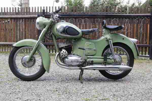 Oldtimer Motorrad PUCH BJ 1957