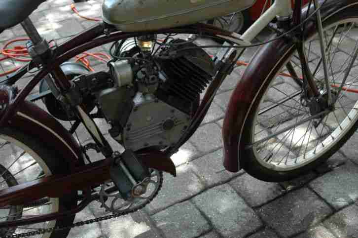 Oldtimer Motorrad Schwinn
