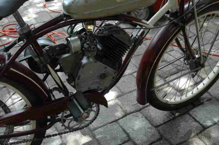 Oldtimer Motorrad Schwinn-Whizzzer 1947