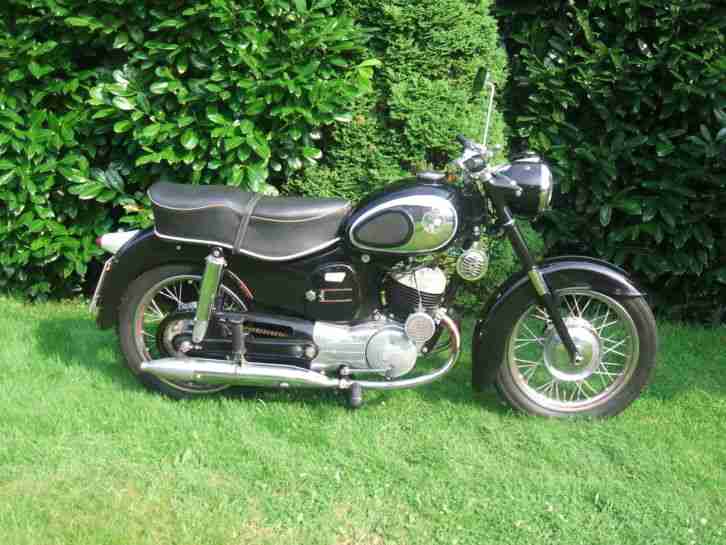 Oldtimer Puch 175 SV mit TÜV und SVS Zweivergaser-Motor läuft gut Baujahr 1961
