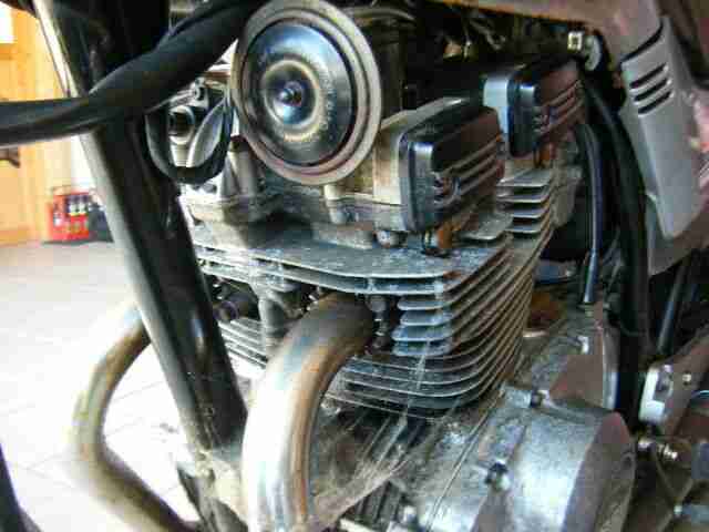 Oldtimer Suzuki GSX 250 EZ Katana 13KW 1983 Basis zum Restaurieren mit D Papiere