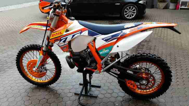 Optimierte KTM 250 EXC Factory 2 Takt 2015 mit sm Pro Platinium TM designworks