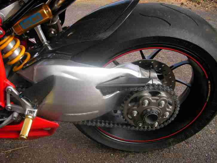 Org. Ducati Marchesini Schmiedeflg. Satz vo/hi. v. 1098s, 5800km, unfallfrei