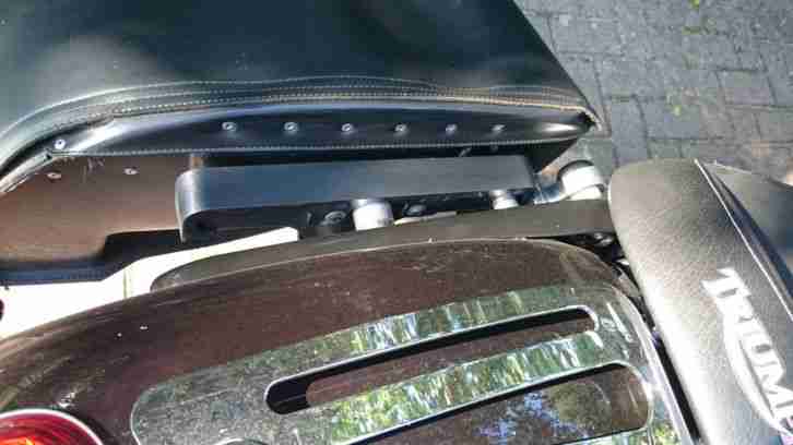 Orginale Triumph Lederpacktaschen mit Montagesatz komplett