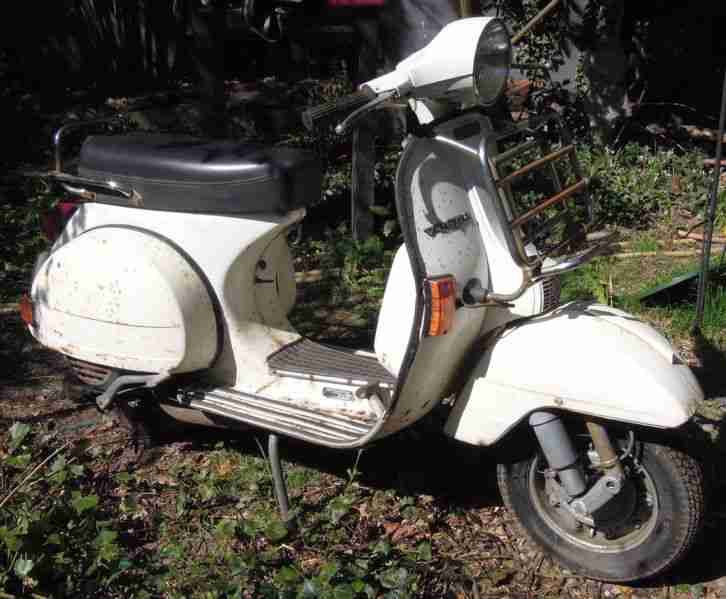 P80X VESPA, PIAGGIO, Bj. 82, 1. HAND, NUR km 8611 ,AUFBAUPROJEKT, NOCH ANGMELDET