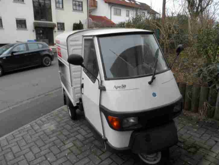 PIAGGIO Ape 50 KASTEN FARBE WEISS NUR 810 KM WERBEFAHRZEUG