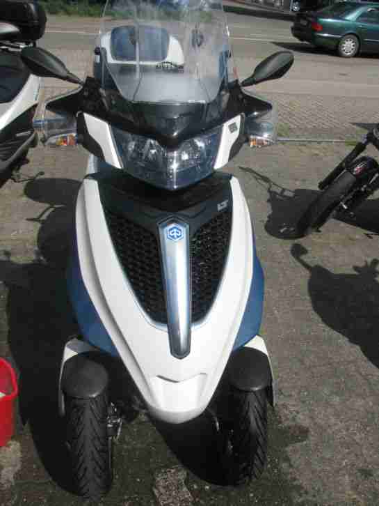 PIAGGIO MP 3 300 LT STANDORT SPEYER GIVI SCHEIBE SPORTAUSPUFFANLAGE+TOPCAS