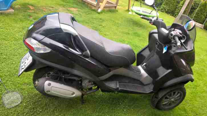 Piaggio MP3 250